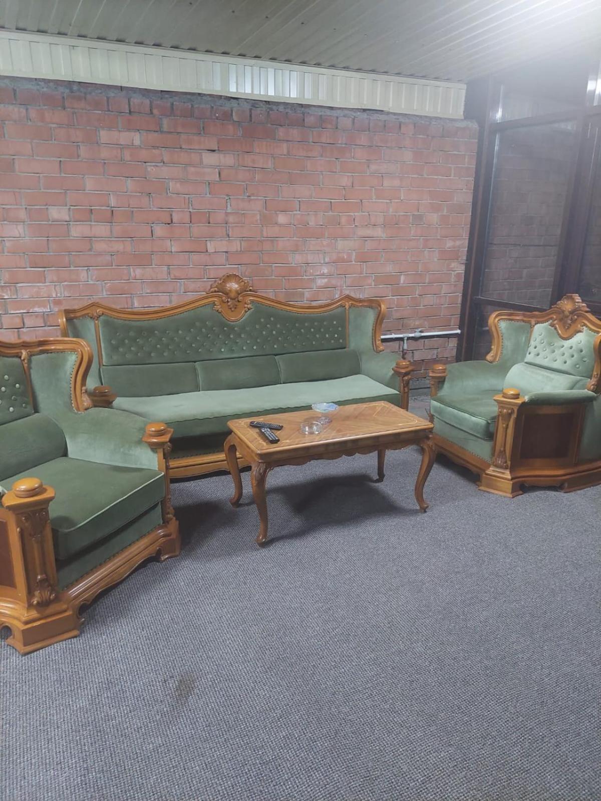 Apartment Yessentuki Warm Pool тёплый бассейн ессентуки Bradford (West Yorkshire)